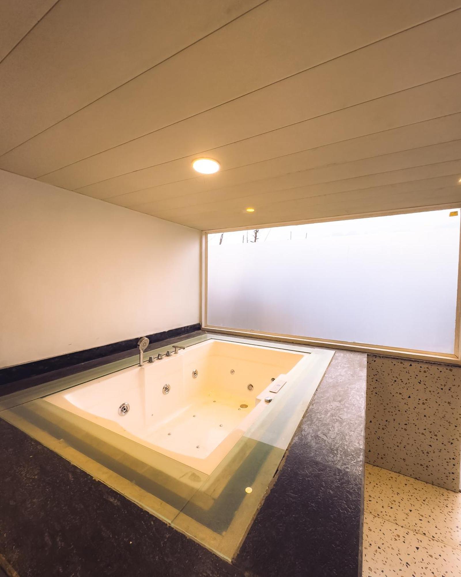Infinity Sky Glamps Hotel Manāli Eksteriør billede